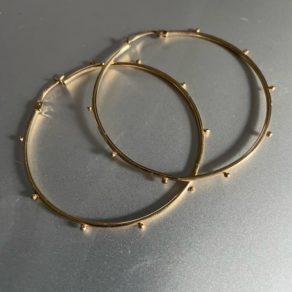 Pair of 14k Gold Hoop Earrings -Saks - Picture 9 of 12